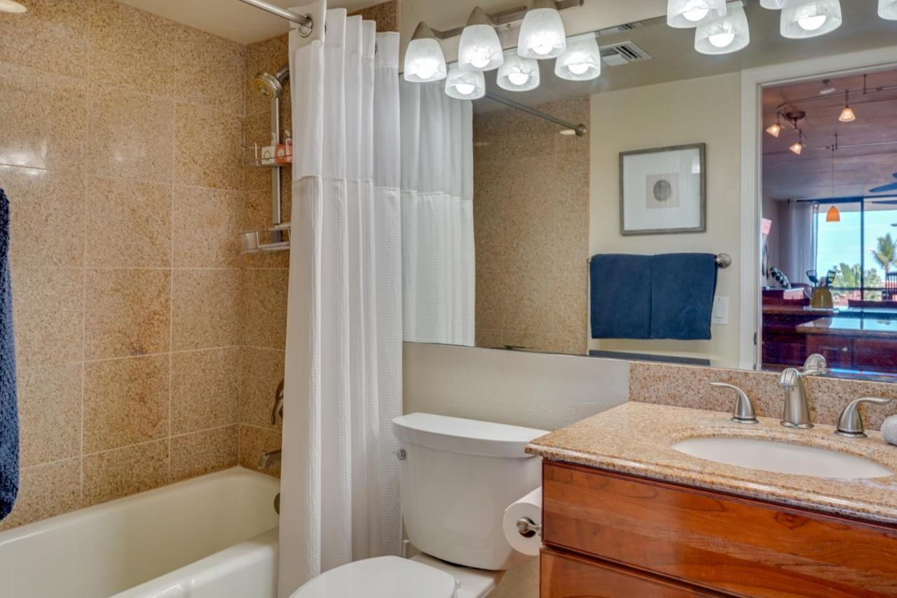 Kona Pacific Top Floor Retreat Ocean View And Pool! Καϊλούα-Κόνα Εξωτερικό φωτογραφία
